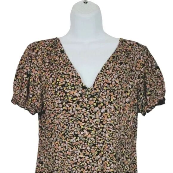 NEW ASOS Miss Selfridge Tea Dress with Shirred Sleeves in Ditsy Floral Size 8 - Picture 4 of 7